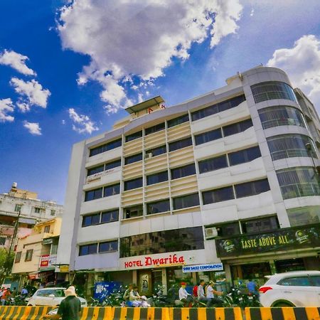 Hotel Dwarika Inn Indaur Kültér fotó