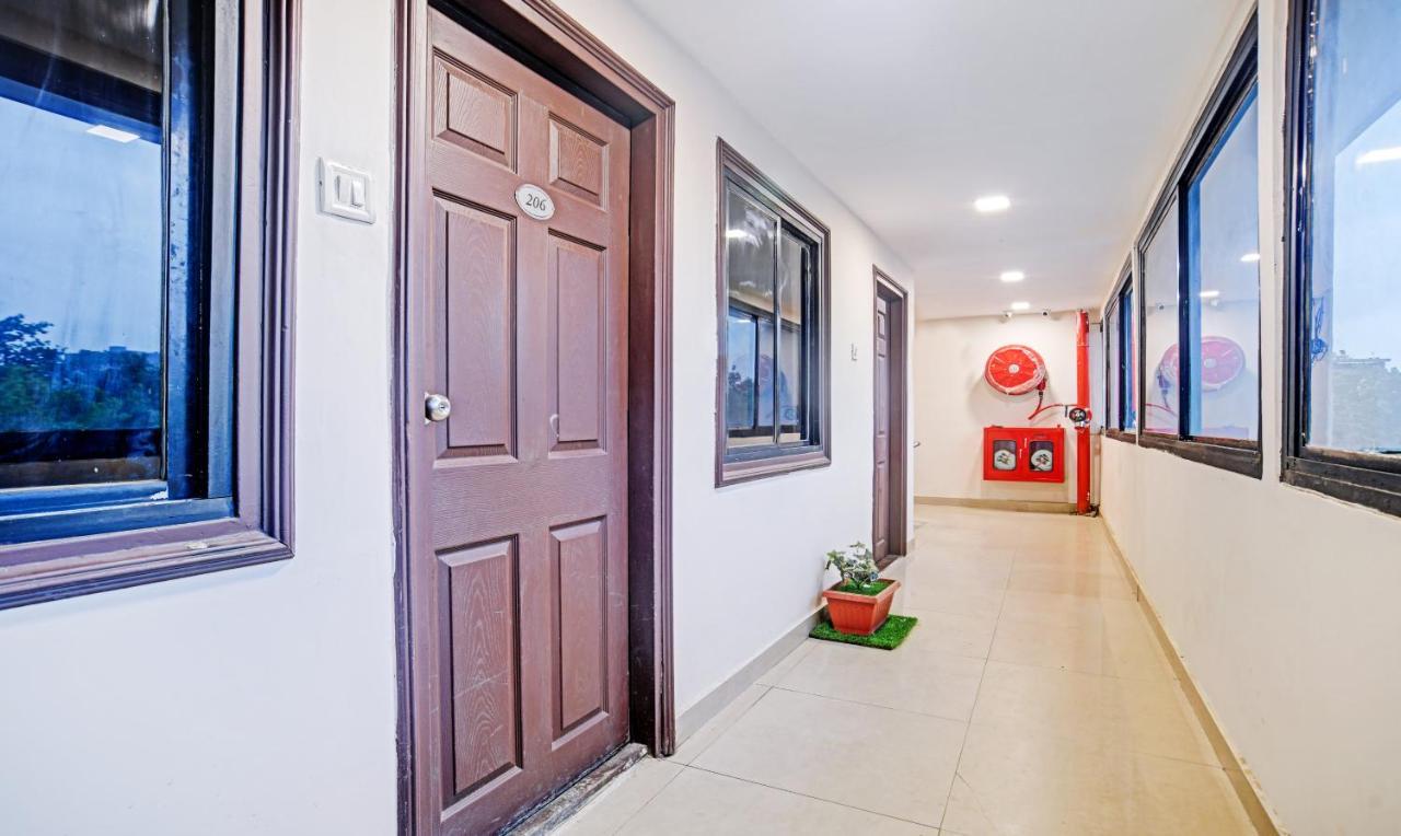 Hotel Dwarika Inn Indaur Kültér fotó