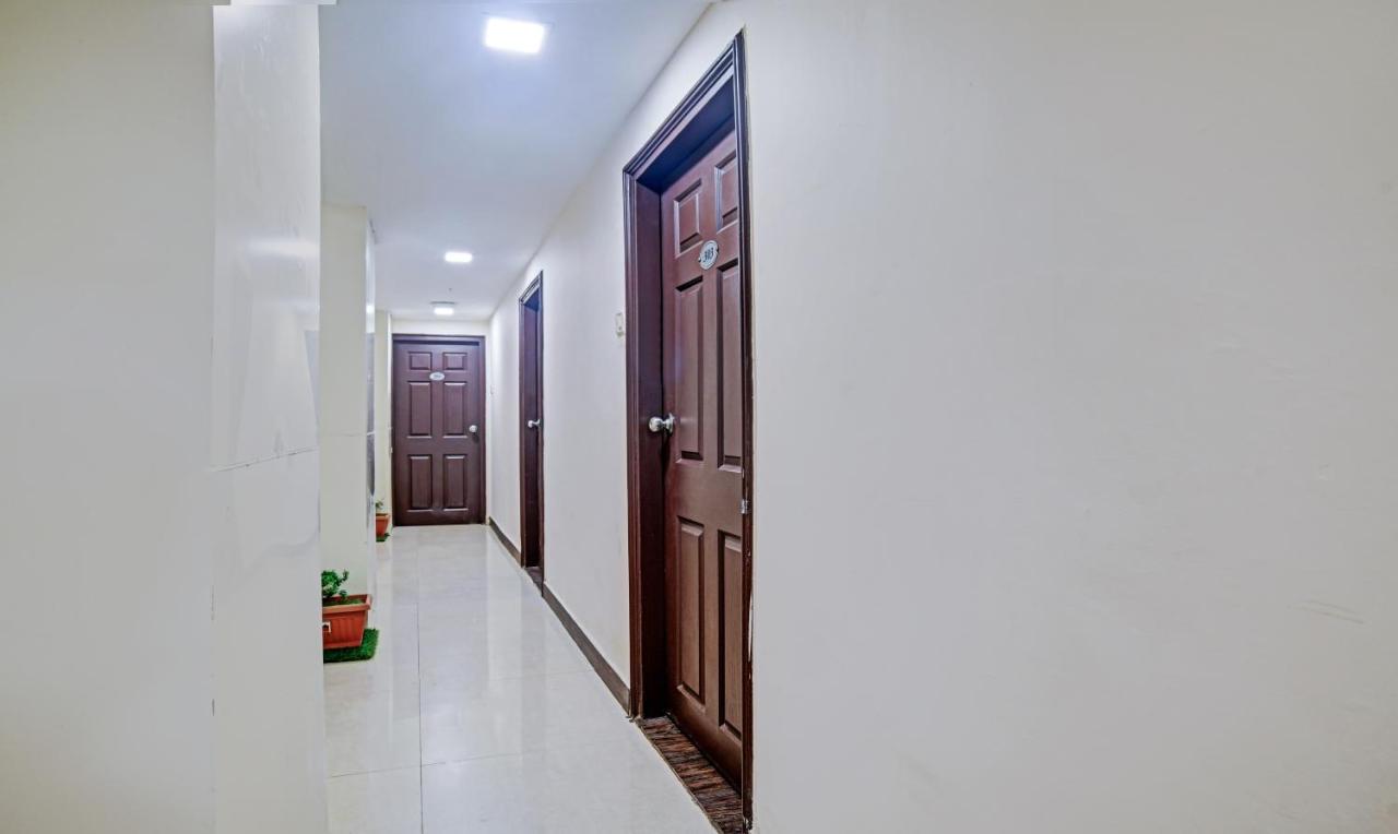 Hotel Dwarika Inn Indaur Kültér fotó