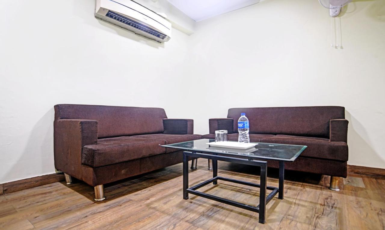Hotel Dwarika Inn Indaur Kültér fotó
