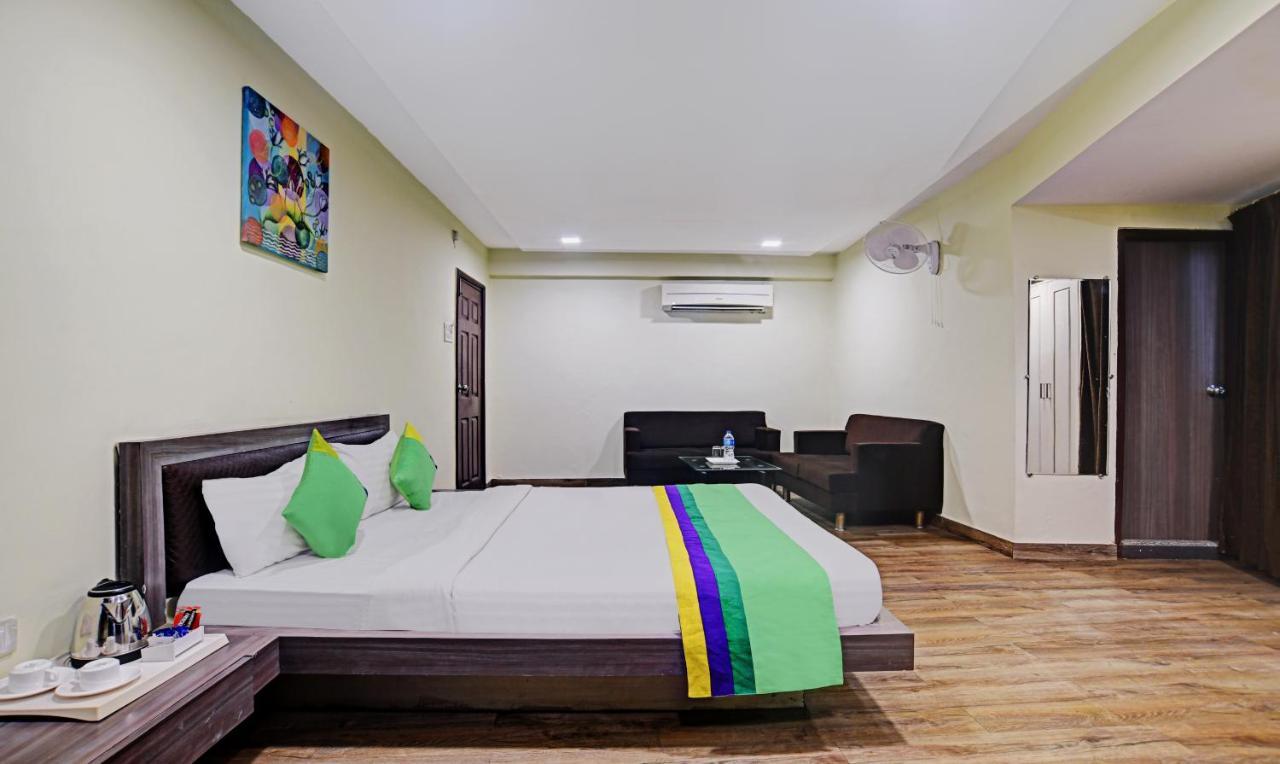 Hotel Dwarika Inn Indaur Kültér fotó