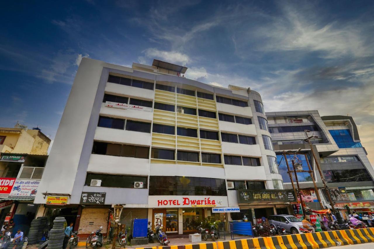 Hotel Dwarika Inn Indaur Kültér fotó