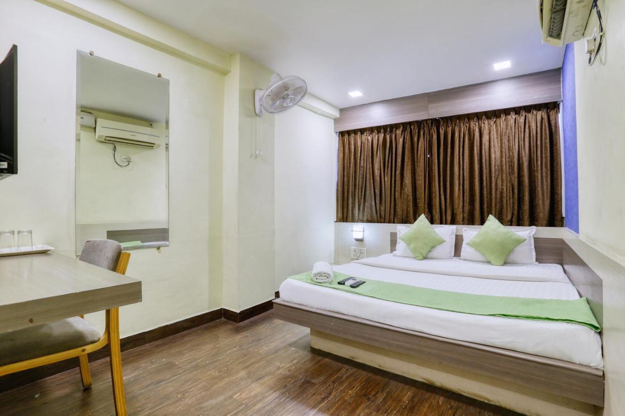 Hotel Dwarika Inn Indaur Kültér fotó