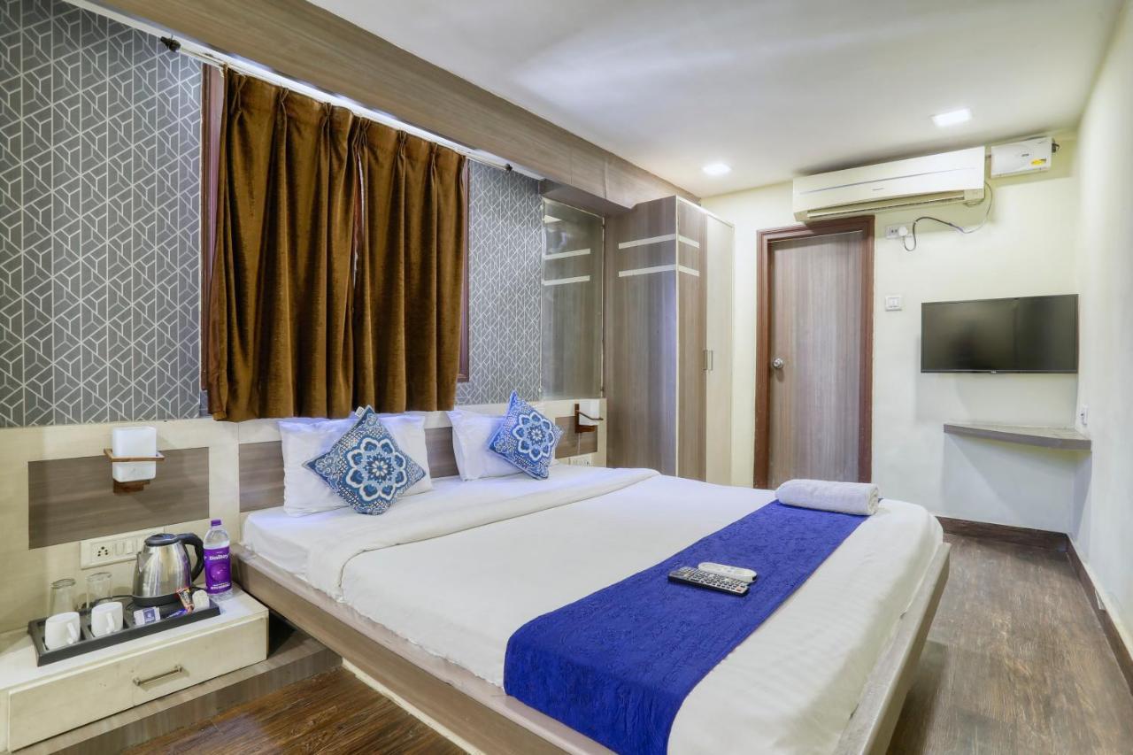 Hotel Dwarika Inn Indaur Kültér fotó