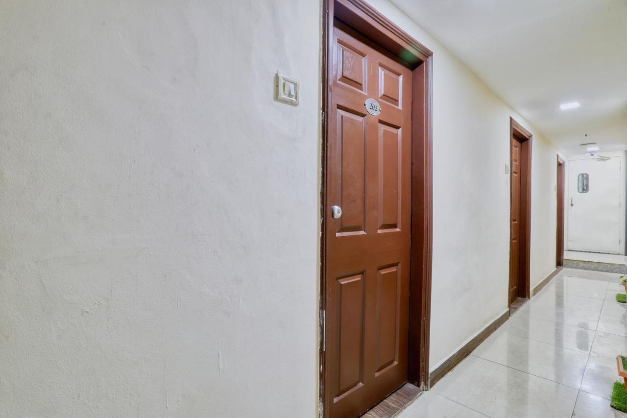 Hotel Dwarika Inn Indaur Kültér fotó